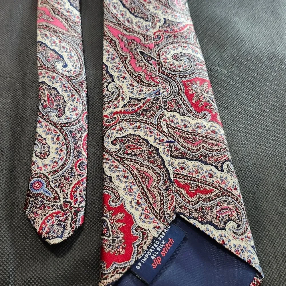 Ada Red and Gray Paisley Tie